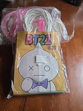BT21 Character Party Treat Bags in Yellow, White and Purple